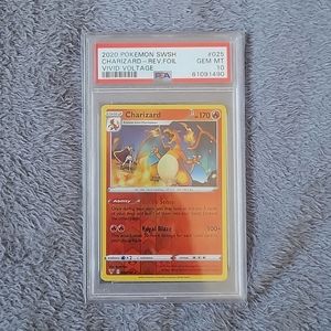 Charizard Pokémon card